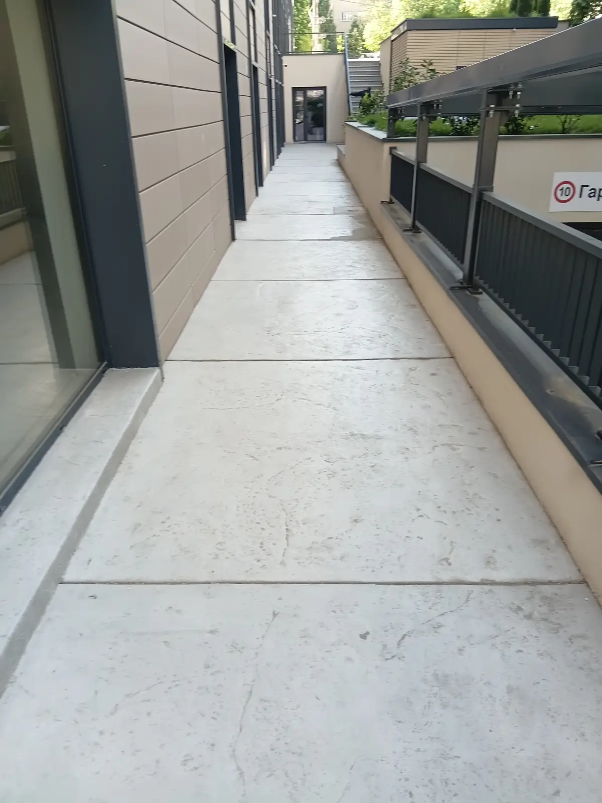 Staza, stambeni kompleks — štampani beton